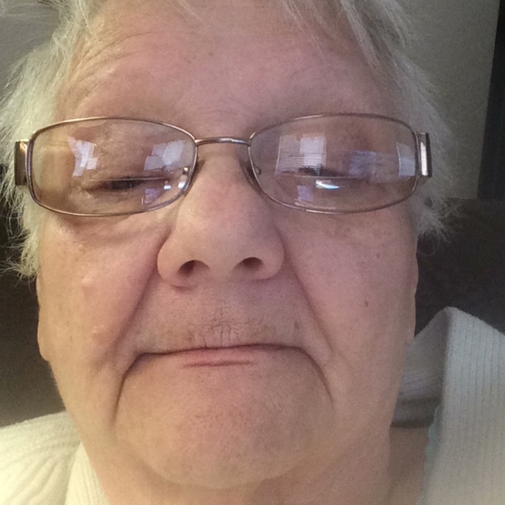 Meet your Posher, Regina